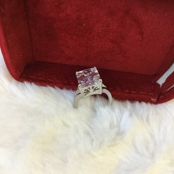 Silver Crystal Emerald Shape Ring - Picture 1 of 6
